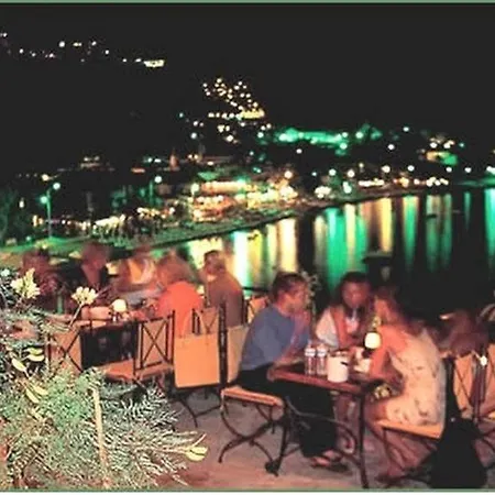 Отель Es Turunc